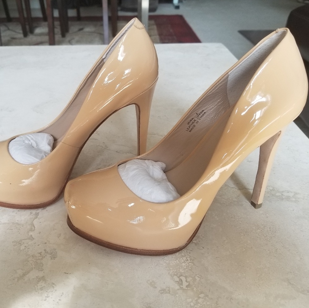 Pour La Victoire Camel Irina Platforms
